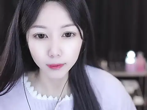 Nuyoah-77 online show from March 18, 7:02 am