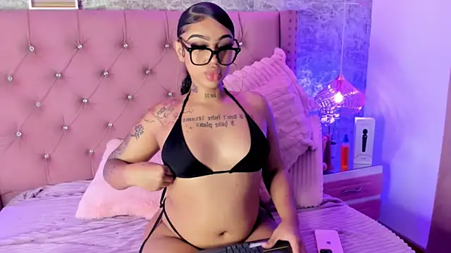 Snapshot of Mia_Jansen chatting on September 23, 1:31 pm Mia Jansen online show from September 23, 1:31 pm