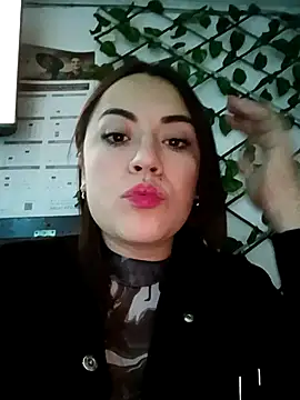 Lesly 10- online show from November 16, 12:45 am