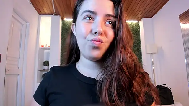 Lyssa Muller online show from October 23, 2:34 pm