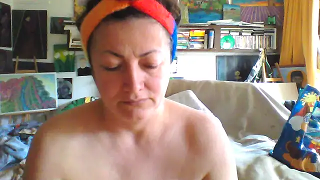 Snapshot of MariaAnaSunshine chatting on October 20, 11:02 am MariaAnaSunshine online show from October 20, 11:02 am