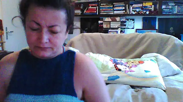 MariaAnaSunshine online show from February 23, 1:32 pm