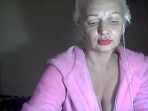 MaryJane441 online show from November 10, 8:15 pm