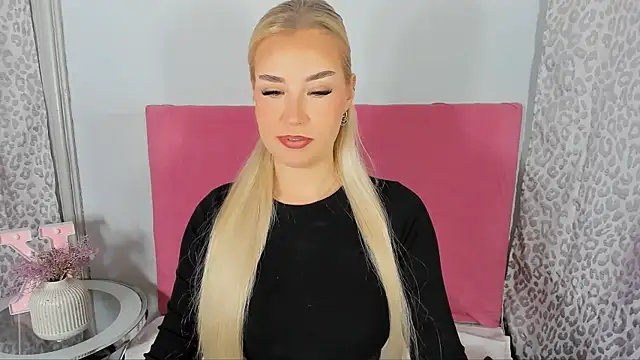 KristyHoney online show from March 8, 3:16 pm