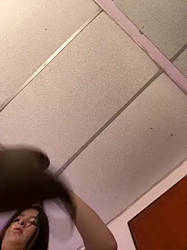 Snapshot of annaharper- chatting on September 13, 9:34 pm annaharper- online show from September 13, 9:34 pm