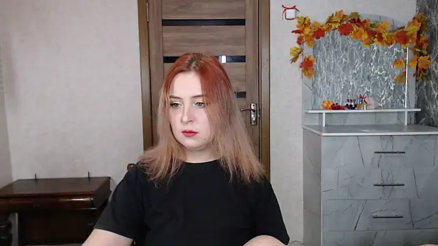 Kristy-Max online show from September 27, 6:37 pm