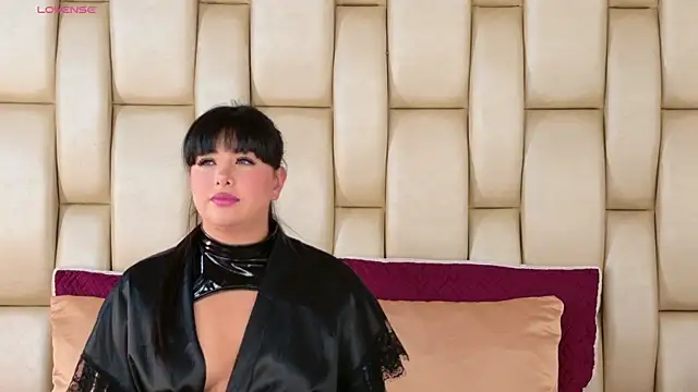 Alexa Miss online show from September 30, 8:57 pm