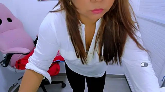 victoria love89 online show from November 28, 3:09 am