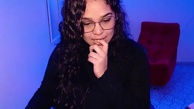 Snapshot of VenussTits97 chatting on September 22, 11:36 pm VenussTits97 online show from September 22, 11:36 pm