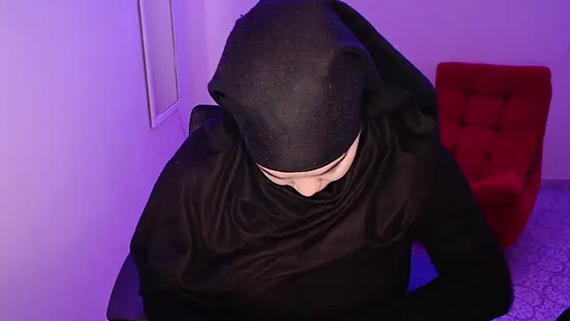 Snapshot of VenussTits97 chatting on September 30, 6:46 pm VenussTits97 online show from September 30, 6:46 pm