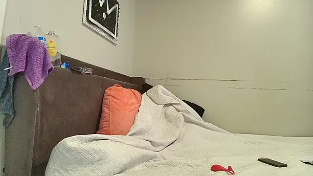 Naomiruty online show from November 6, 6:52 am