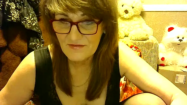 Manulyonok51 online show from November 11, 2:25 pm