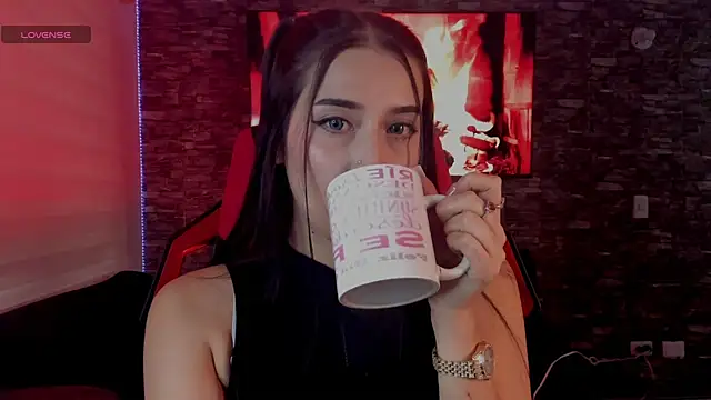 Charlotte greys online show from January 5, 10:24 pm