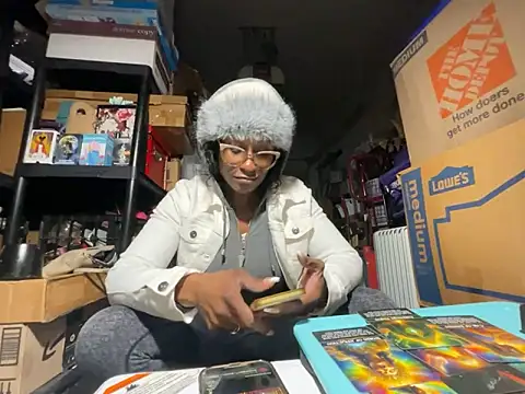 wynterheat online show from April 7, 5:09 am