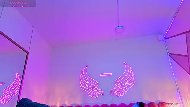  scarletmoore online show from October 8, 11:25 am