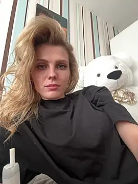 Liya my online show from March 27, 1:23 pm