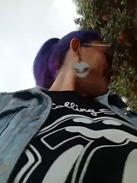 sophie banger online show from October 18, 9:16 pm