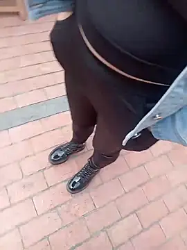 sophie banger online show from February 26, 9:36 pm