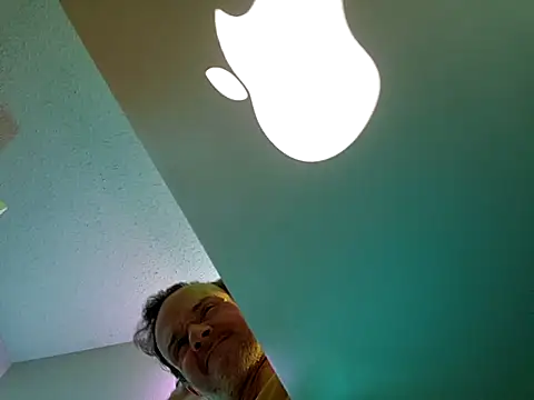 Drewpackn8 online show from January 8, 2:48 am