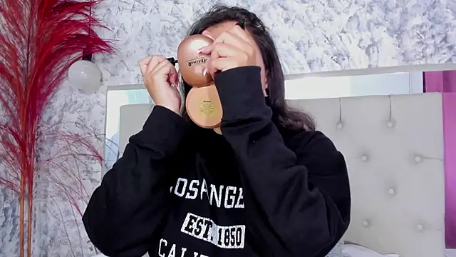 Megan rossee online show from December 1, 11:14 am