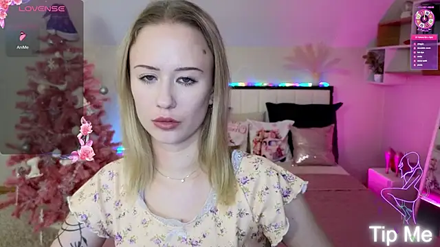 SashaBrooks online show from January 14, 2:11 pm