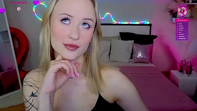 SashaBrooks online show from March 9, 2:09 pm