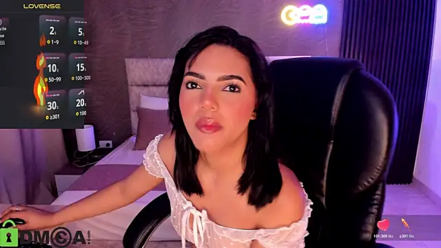 Cristal  adams online show from October 26, 12:33 pm