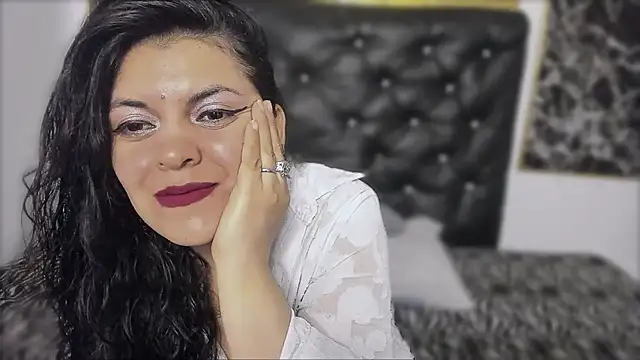 scarlett w0lf online show from December 3, 2:52 pm