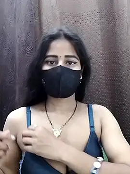 Lalisa sexy online show from March 3, 11:00 pm