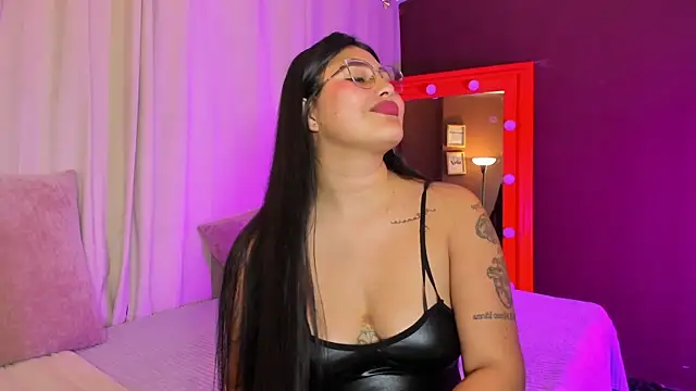 Little Ivy online show from February 24, 7:34 pm