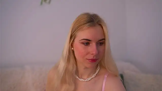 lorrie love story online show from April 6, 10:16 am