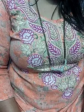 Urmila bhabhii online show from November 13, 4:44 am