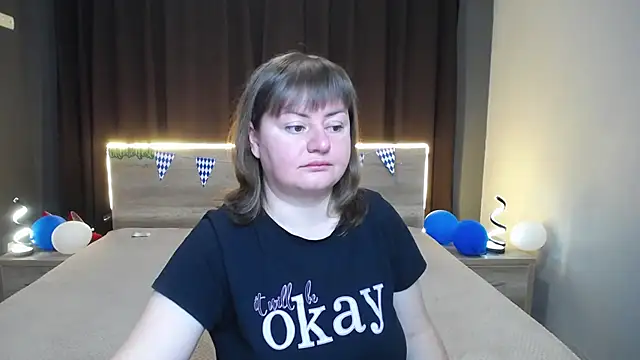 Snapshot of ZannaDreil chatting on October 5, 6:24 pm ZannaDreil online show from October 5, 6:24 pm