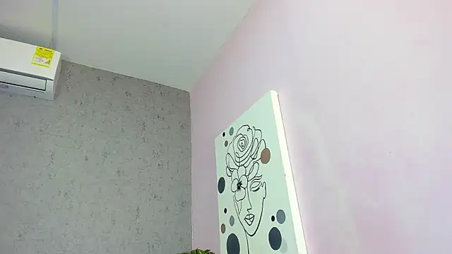 Tiffany mendez online show from April 6, 12:06 pm