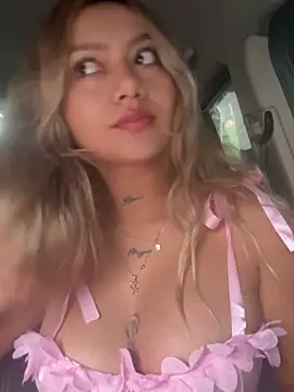 amanda-medrano1 online show from January 10, 3:06 pm