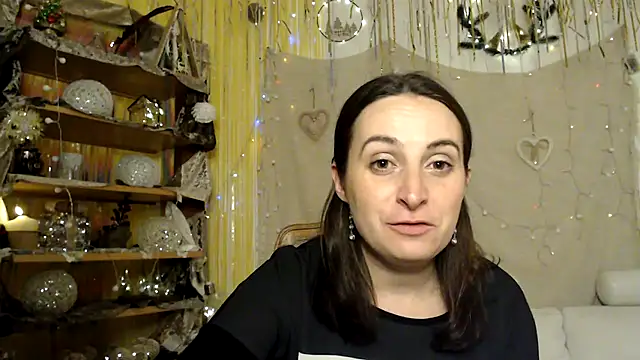 AskMeStandUp online show from February 10, 11:52 pm