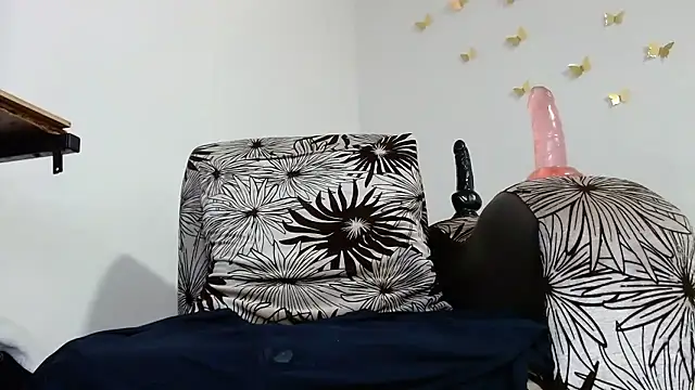 Sexy-Favgirl online show from January 6, 5:38 pm