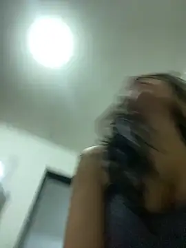 mysteriousgirl20 online show from April 17, 1:24 pm