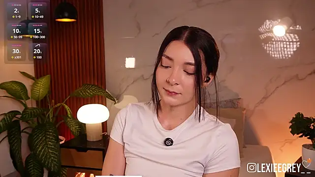 lexiee grey  online show from May 31, 1:28 pm