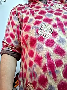 cutiecatty21 online show from January 14, 9:47 am