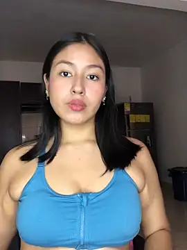 EmmaRossem online show from December 2, 7:49 pm