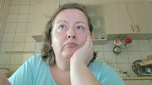 Snapshot of melissaBlessing chatting on December 2, 10:16 am melissaBlessing online show from December 2, 10:16 am