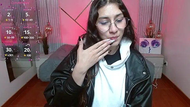 Lita Rogers online show from March 18, 7:52 pm