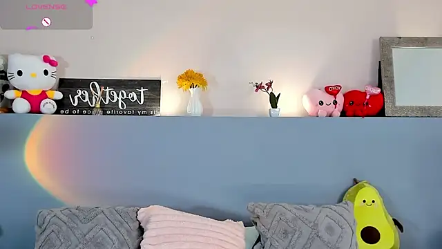 Snapshot of CheryelFox chatting on September 13, 11:46 pm CheryelFox online show from September 13, 11:46 pm