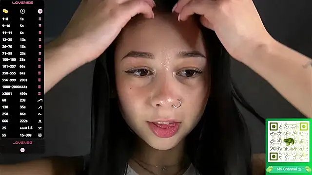 AislyEmbury online show from November 15, 4:46 am