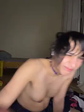 egirl711 online show from February 22, 7:48 pm