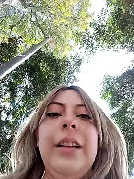 madelaine- online show from December 20, 7:40 pm