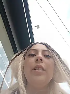 madelaine- online show from October 21, 8:13 pm