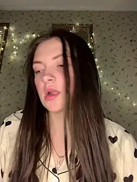 fairy365 online show from March 11, 5:26 pm