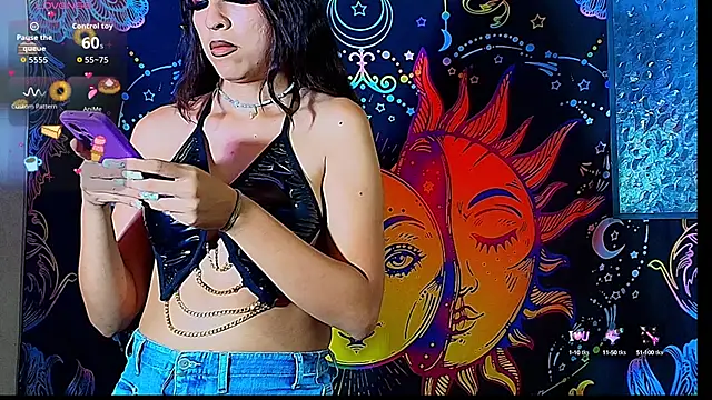 Snapshot of Angel-dust09 chatting on October 30, 1:30 am Angel-dust09 online show from October 30, 1:30 am